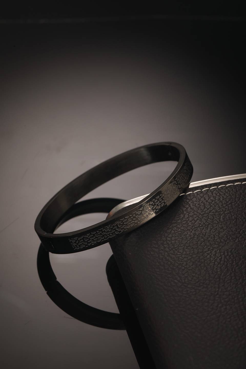 Dragonscale Noir