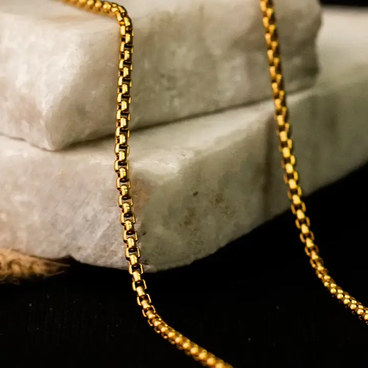 Golden Box Chain