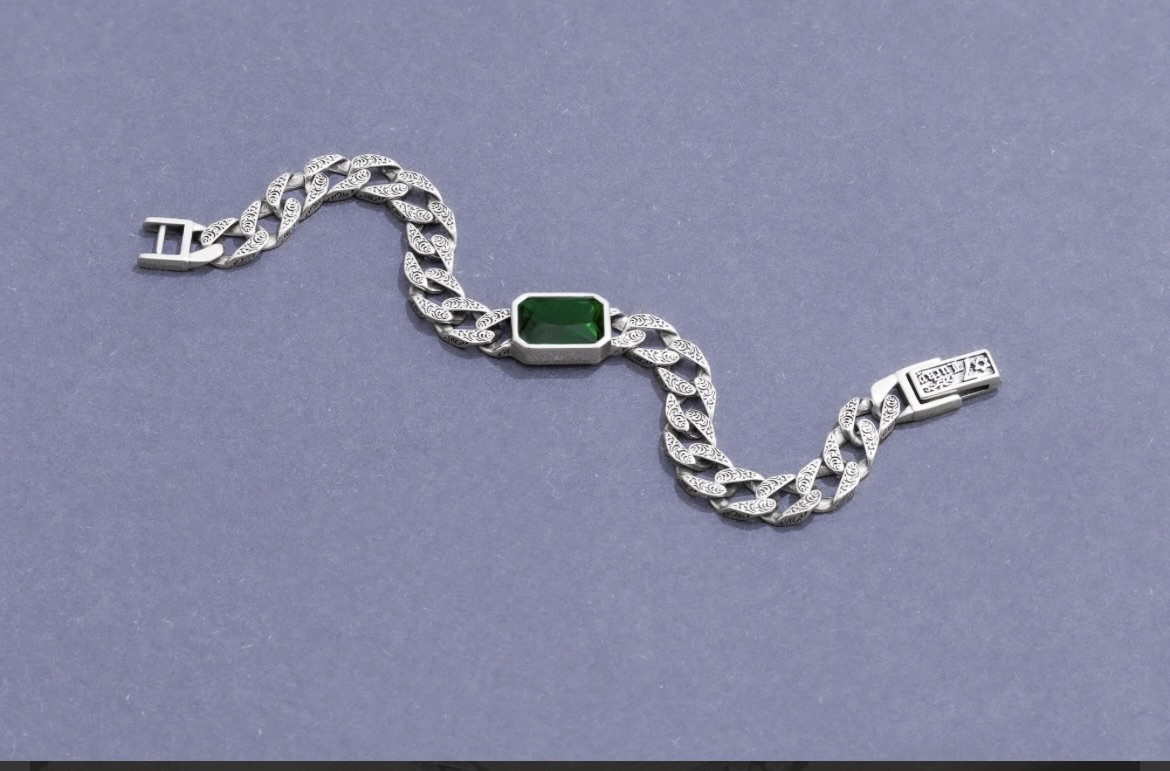 Emerald Seraph Chain
